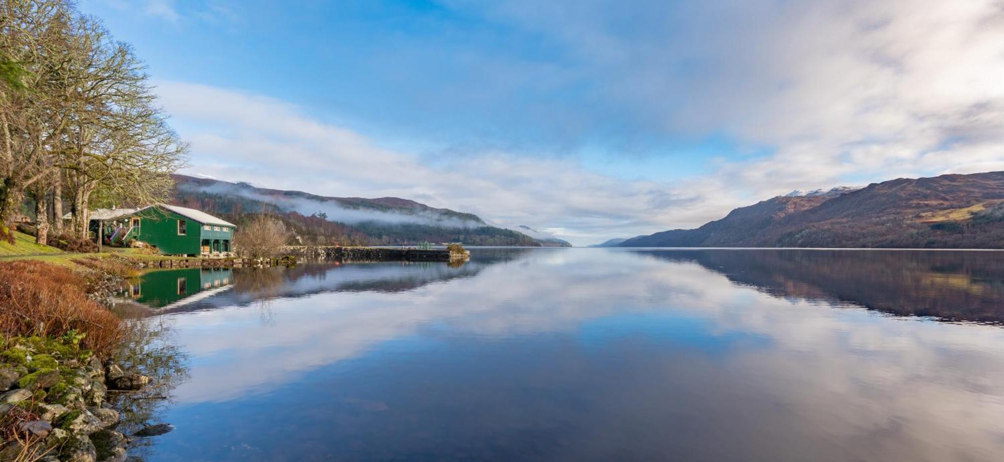 The Caledonian 3 Bedroom Self Catering Apartment In Historic Abbey Fort Augustus Exterior photo